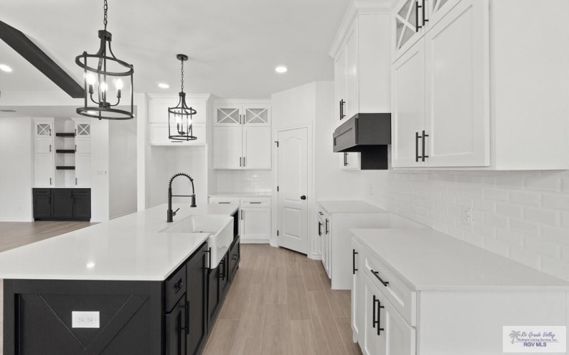 124 MARIGOLD RD, LOS FRESNOS, TX 78566, 3 Habitaciones Habitaciones , ,2 BañosBaños,Residential,En Venta,124 MARIGOLD RD,0,29771742