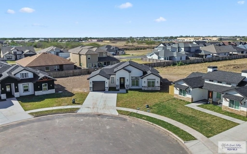 124 MARIGOLD RD, LOS FRESNOS, TX 78566, 3 Habitaciones Habitaciones , ,2 BañosBaños,Residential,En Venta,124 MARIGOLD RD,0,29771742