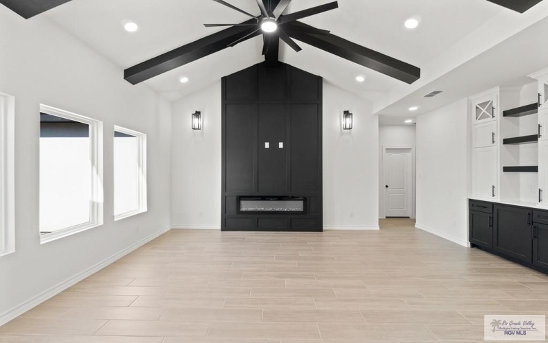 124 MARIGOLD RD, LOS FRESNOS, TX 78566, 3 Habitaciones Habitaciones , ,2 BañosBaños,Residential,En Venta,124 MARIGOLD RD,0,29771742