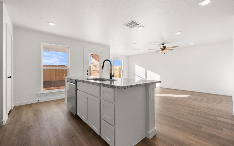 13906 Flint Avenue, Lubbock, TX 79423, 3 Bedrooms Bedrooms, ,2 BathroomsBathrooms,Residential,For Sale,13906 Flint Avenue,0,202601358