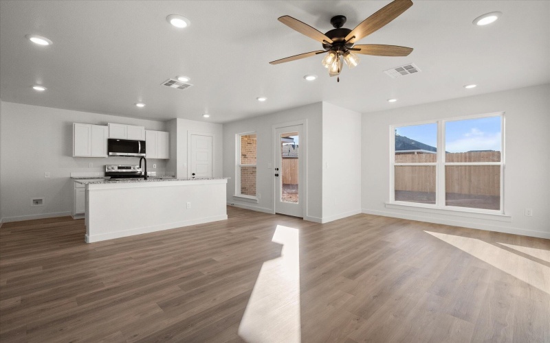 13906 Flint Avenue, Lubbock, TX 79423, 3 Bedrooms Bedrooms, ,2 BathroomsBathrooms,Residential,For Sale,13906 Flint Avenue,0,202601358