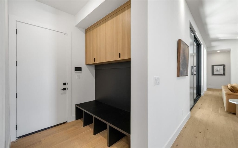 3832 Blue Trace Lane, Farmers Branch, TX 75244, 4 Habitaciones Habitaciones , ,5 BañosBaños,Residential,En Venta,3832 Blue Trace Lane,0,21157244