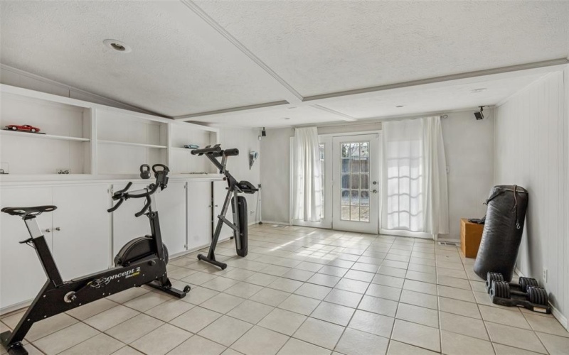 9740 Dartridge Drive, Dallas, TX 75238, 3 Bedrooms Bedrooms, ,2 BathroomsBathrooms,Residential,For Sale,9740 Dartridge Drive,0,21160673