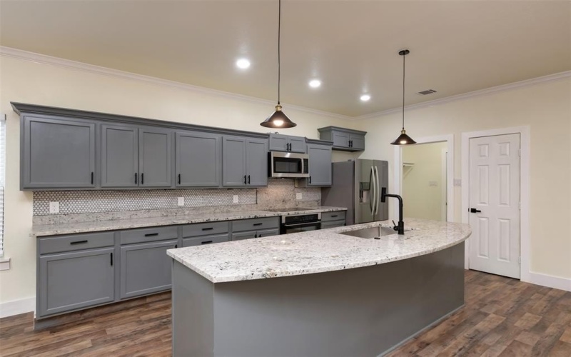 2621 Canton Drive, Fort Worth, TX 76112, 3 Habitaciones Habitaciones , ,2 BañosBaños,Residential,En Venta,2621 Canton Drive,0,21161654