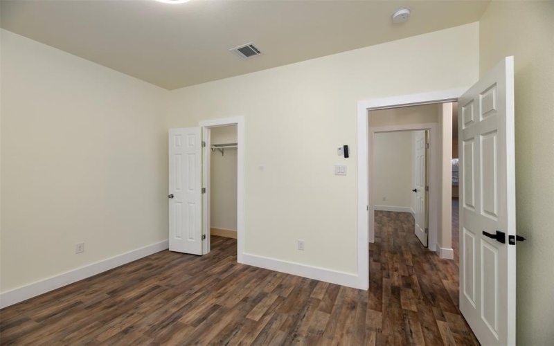 2621 Canton Drive, Fort Worth, TX 76112, 3 Habitaciones Habitaciones , ,2 BañosBaños,Residential,En Venta,2621 Canton Drive,0,21161654