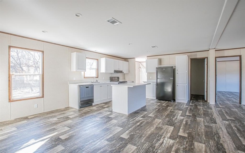 101 Kelly Court, Azle, TX 76020, 4 Bedrooms Bedrooms, ,2 BathroomsBathrooms,Residential,For Sale,101 Kelly Court,0,21162850