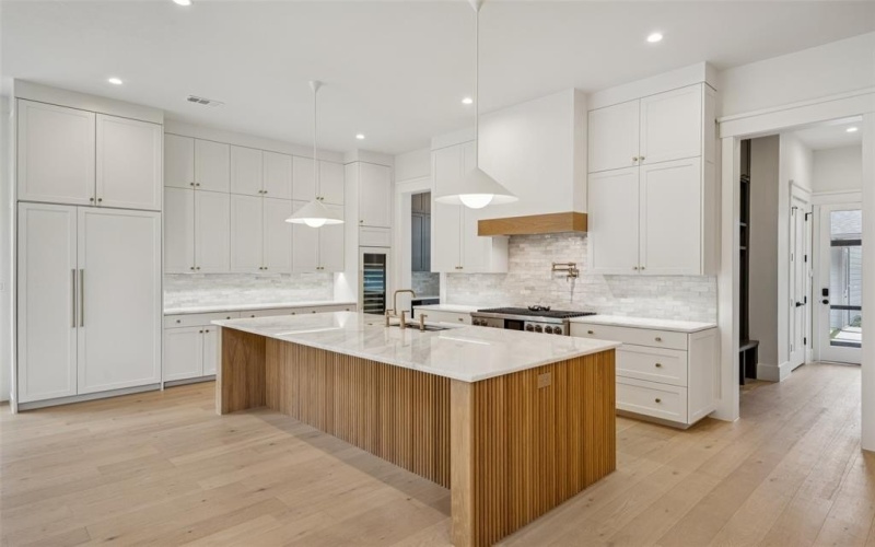 5438 Bonita Avenue, Dallas, TX 75206, 4 Habitaciones Habitaciones , ,5 BañosBaños,Residential,En Venta,5438 Bonita Avenue,0,21163511