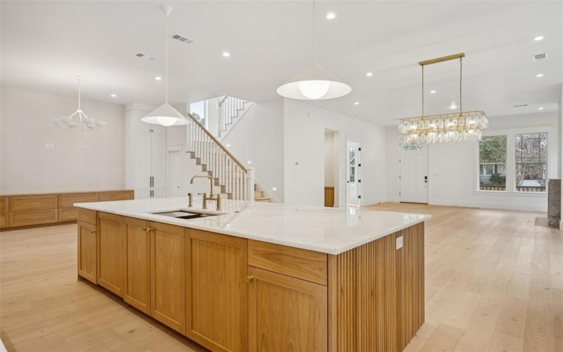 5438 Bonita Avenue, Dallas, TX 75206, 4 Habitaciones Habitaciones , ,5 BañosBaños,Residential,En Venta,5438 Bonita Avenue,0,21163511