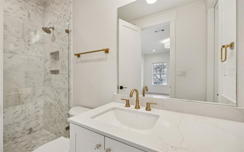 5438 Bonita Avenue, Dallas, TX 75206, 4 Habitaciones Habitaciones , ,5 BañosBaños,Residential,En Venta,5438 Bonita Avenue,0,21163511