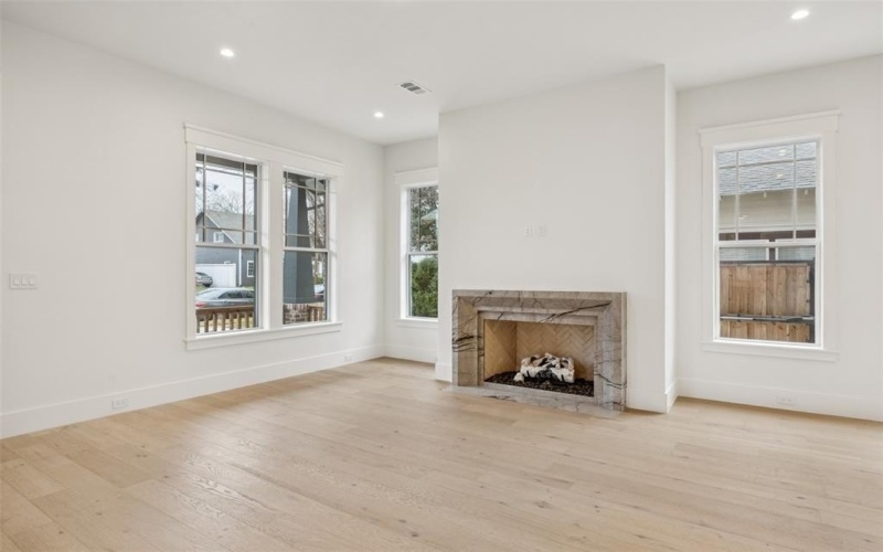 5438 Bonita Avenue, Dallas, TX 75206, 4 Habitaciones Habitaciones , ,5 BañosBaños,Residential,En Venta,5438 Bonita Avenue,0,21163511