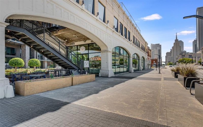 2080 Kelly Avenue #105, Dallas, TX 75215, 2 Habitaciones Habitaciones , ,2 BañosBaños,Residential,En Venta,2080 Kelly Avenue,0,21165083