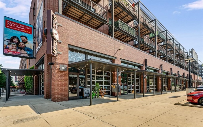 2080 Kelly Avenue #105, Dallas, TX 75215, 2 Habitaciones Habitaciones , ,2 BañosBaños,Residential,En Venta,2080 Kelly Avenue,0,21165083