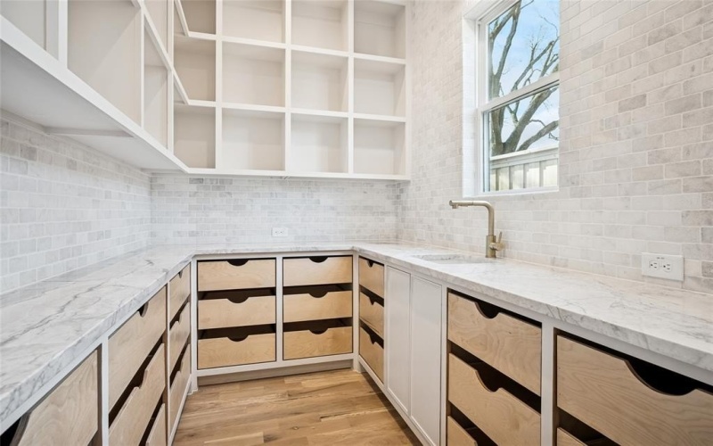 3341 Dothan Lane, Dallas, TX 75229, 5 Bedrooms Bedrooms, ,6 BathroomsBathrooms,Residential,For Sale,3341 Dothan Lane,0,21165377