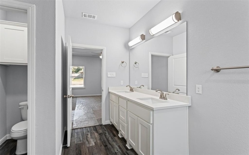 9316 Apache Trail, Rio Vista, TX 76093, 3 Habitaciones Habitaciones , ,3 BañosBaños,Residential,En Venta,9316 Apache Trail,0,21165454