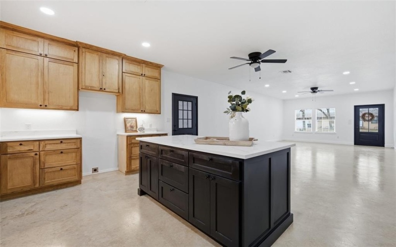 1813 Post Oak Drive, Waco, TX 76705, 3 Bedrooms Bedrooms, ,2 BathroomsBathrooms,Residential,For Sale,1813 Post Oak Drive,0,21165458