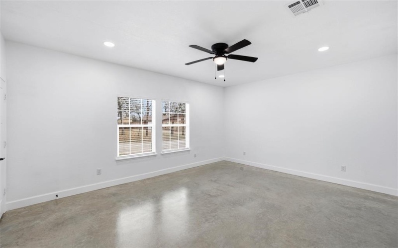 1813 Post Oak Drive, Waco, TX 76705, 3 Bedrooms Bedrooms, ,2 BathroomsBathrooms,Residential,For Sale,1813 Post Oak Drive,0,21165458