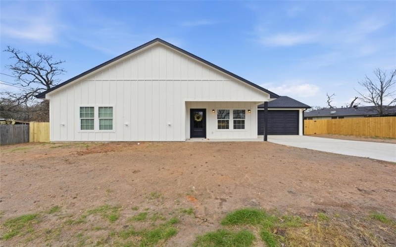 1813 Post Oak Drive, Waco, TX 76705, 3 Bedrooms Bedrooms, ,2 BathroomsBathrooms,Residential,For Sale,1813 Post Oak Drive,0,21165458