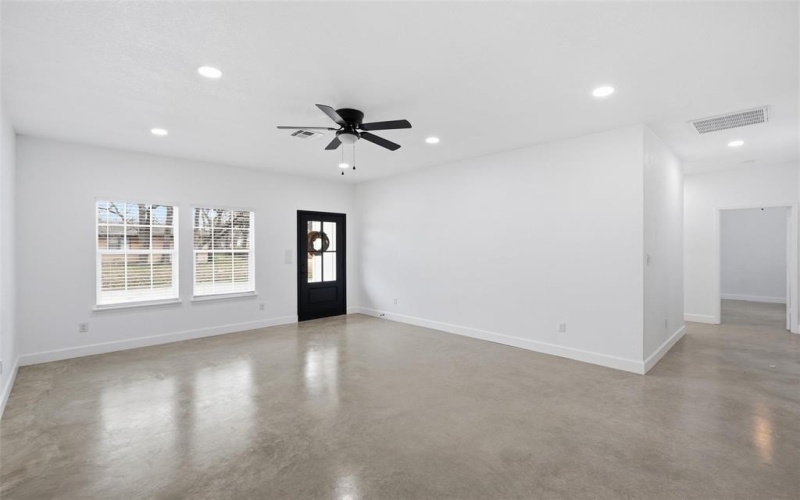 1813 Post Oak Drive, Waco, TX 76705, 3 Bedrooms Bedrooms, ,2 BathroomsBathrooms,Residential,For Sale,1813 Post Oak Drive,0,21165458