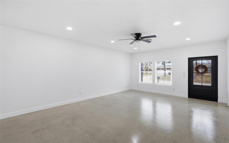 1813 Post Oak Drive, Waco, TX 76705, 3 Bedrooms Bedrooms, ,2 BathroomsBathrooms,Residential,For Sale,1813 Post Oak Drive,0,21165458