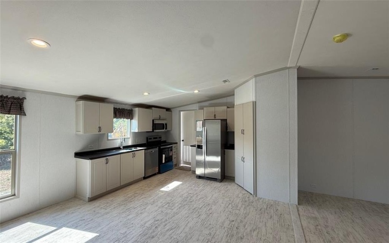 244 Overland Trail, Runaway Bay, TX 76426, 3 Habitaciones Habitaciones , ,2 BañosBaños,Residential,En Venta,244 Overland Trail,0,21165460