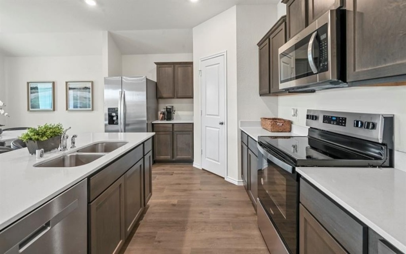 412 Wild Rose Way, Princeton, TX 75407, 4 Habitaciones Habitaciones , ,2 BañosBaños,Residential,En Venta,412 Wild Rose Way,0,21165501