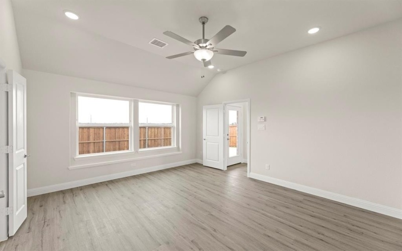 1510 Park Hills Boulevard, Rockwall, TX 75087, 4 Habitaciones Habitaciones , ,3 BañosBaños,Residential,En Venta,1510 Park Hills Boulevard,0,21165645