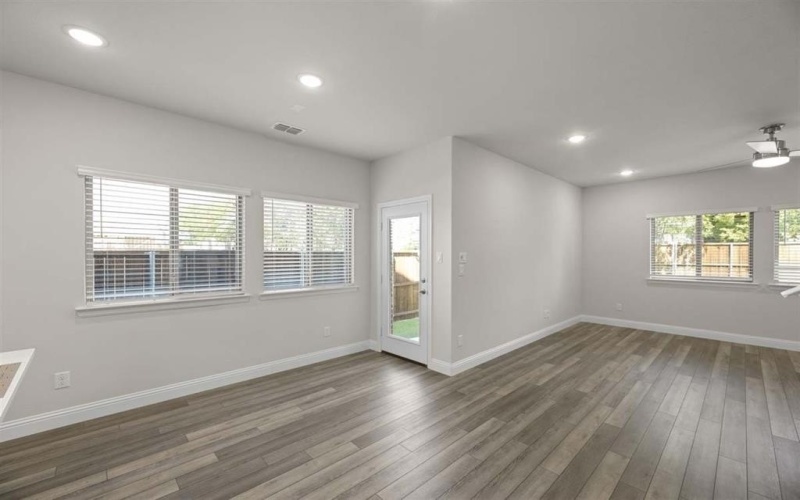 203 Griffith Drive, Princeton, TX 75407, 4 Habitaciones Habitaciones , ,2 BañosBaños,Residential,En Venta,203 Griffith Drive,0,21165695