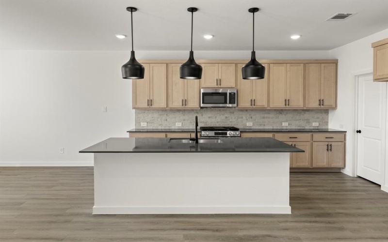 1326 Parkdale Street, Forney, TX 75126, 4 Bedrooms Bedrooms, ,3 BathroomsBathrooms,Residential,For Sale,1326 Parkdale Street,0,21165766