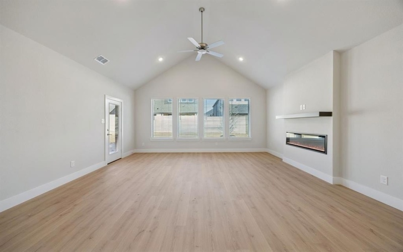 4724 Tippett Drive, McKinney, TX 75071, 4 Habitaciones Habitaciones , ,3 BañosBaños,Residential,En Venta,4724 Tippett Drive,0,21165817