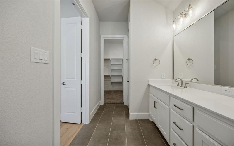 4724 Tippett Drive, McKinney, TX 75071, 4 Habitaciones Habitaciones , ,3 BañosBaños,Residential,En Venta,4724 Tippett Drive,0,21165817