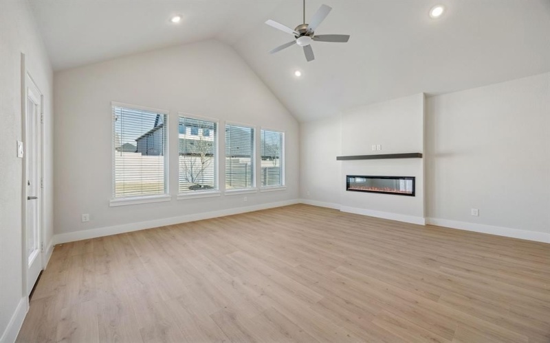 4724 Tippett Drive, McKinney, TX 75071, 4 Habitaciones Habitaciones , ,3 BañosBaños,Residential,En Venta,4724 Tippett Drive,0,21165817