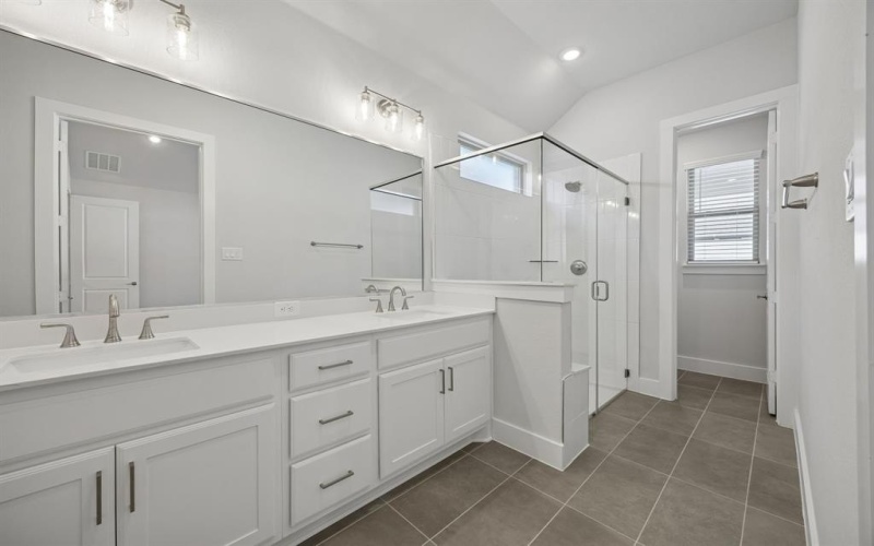 4724 Tippett Drive, McKinney, TX 75071, 4 Habitaciones Habitaciones , ,3 BañosBaños,Residential,En Venta,4724 Tippett Drive,0,21165817