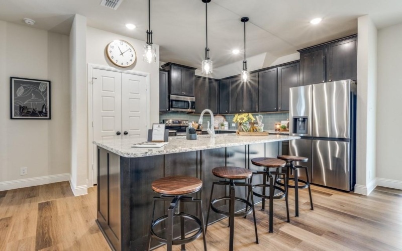 204 Walnut Street, Whitesboro, TX 76273, 3 Bedrooms Bedrooms, ,2 BathroomsBathrooms,Residential,For Sale,204 Walnut Street,0,21165936