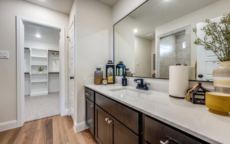 204 Walnut Street, Whitesboro, TX 76273, 3 Bedrooms Bedrooms, ,2 BathroomsBathrooms,Residential,For Sale,204 Walnut Street,0,21165936