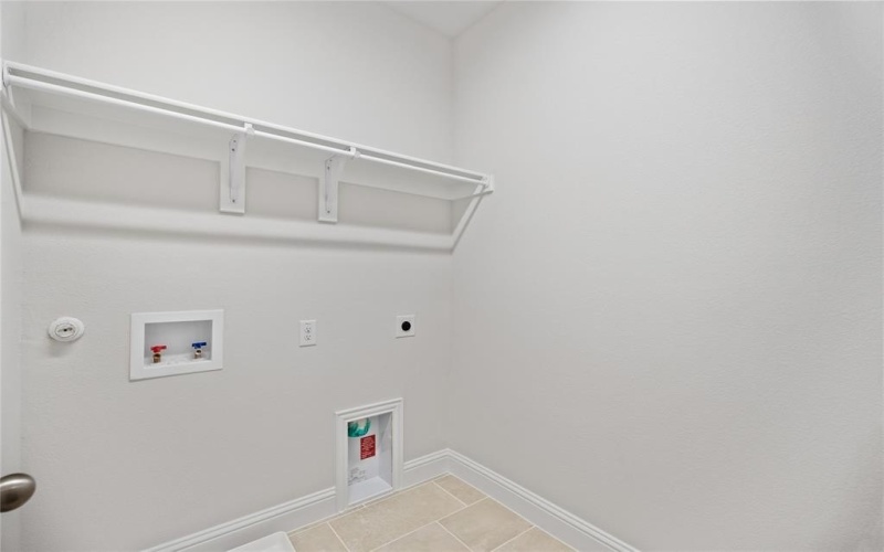 7905 Bayside Drive, Rowlett, TX 75088, 3 Habitaciones Habitaciones , ,3 BañosBaños,Residential,En Venta,7905 Bayside Drive,20517383