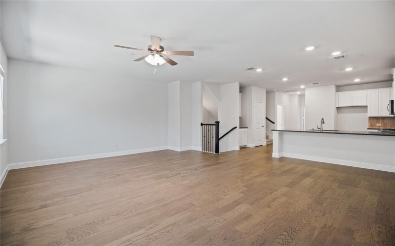 7905 Bayside Drive, Rowlett, TX 75088, 3 Habitaciones Habitaciones , ,3 BañosBaños,Residential,En Venta,7905 Bayside Drive,20517383