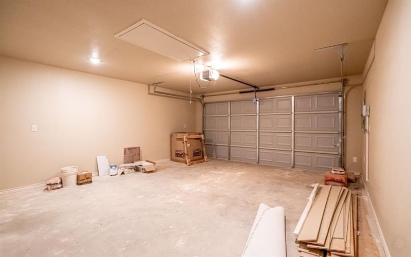 2714 Austin Drive, Granbury, TX 76048, 3 Bedrooms Bedrooms, ,2 BathroomsBathrooms,Residential,For Sale,2714 Austin Drive,0,21166093