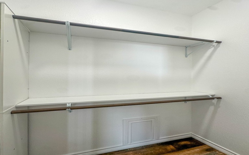 1706 Fox Ln, Brownfield, TX 79316, 3 Bedrooms Bedrooms, ,2 BathroomsBathrooms,Residential,For Sale,1706 Fox Ln,0,165984