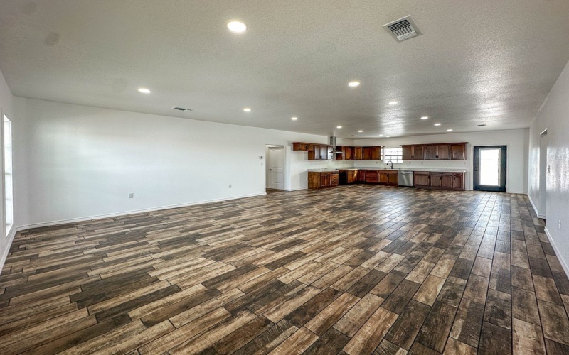 1706 Fox Ln, Brownfield, TX 79316, 3 Bedrooms Bedrooms, ,2 BathroomsBathrooms,Residential,For Sale,1706 Fox Ln,0,165984