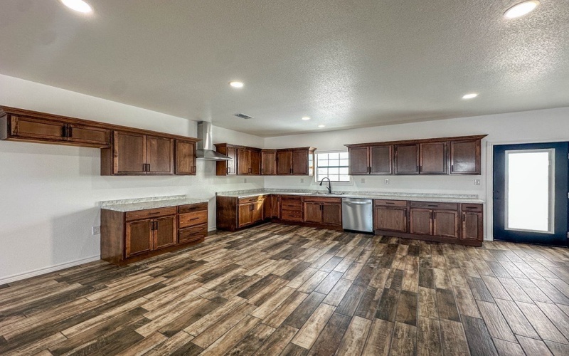 1706 Fox Ln, Brownfield, TX 79316, 3 Bedrooms Bedrooms, ,2 BathroomsBathrooms,Residential,For Sale,1706 Fox Ln,0,165984