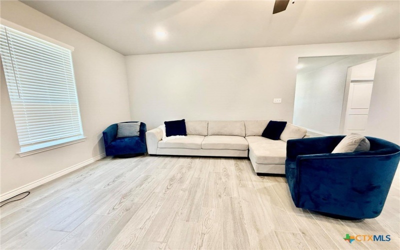 3103 Seeker St, Killeen, TX 76549, 3 Bedrooms Bedrooms, ,2 BathroomsBathrooms,Residential,For Sale,3103 Seeker St,0,603040