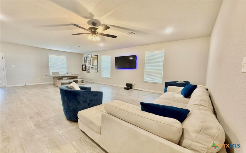 3103 Seeker St, Killeen, TX 76549, 3 Bedrooms Bedrooms, ,2 BathroomsBathrooms,Residential,For Sale,3103 Seeker St,0,603040