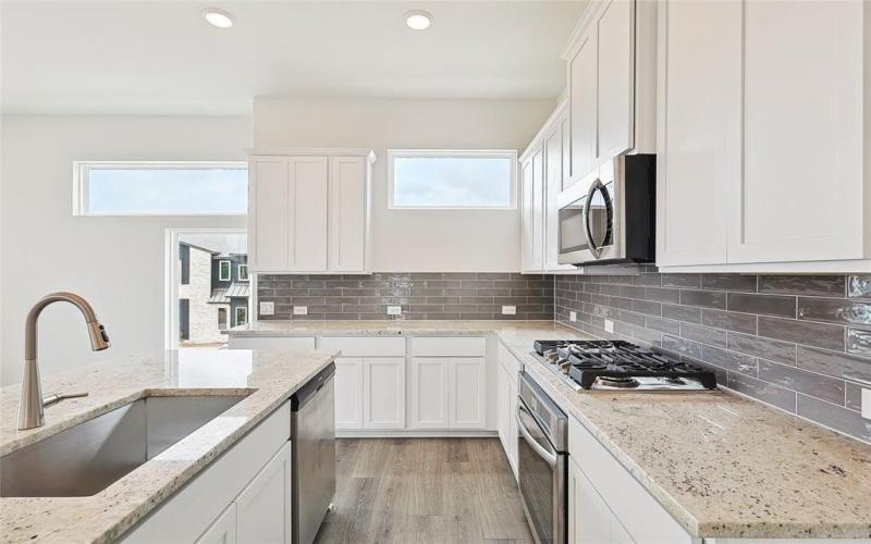 917 Meadowcrest Drive, Plano, TX 75075, 2 Bedrooms Bedrooms, ,2 BathroomsBathrooms,Residential,For Sale,917 Meadowcrest Drive,20607475