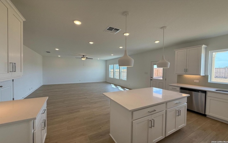 111 Peeps Ct., Adkins, TX 78101, 4 Habitaciones Habitaciones , ,3 BañosBaños,Residential,En Venta,111 Peeps Ct.,0,1937515