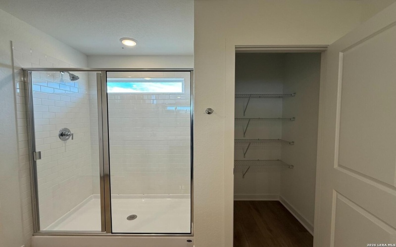 111 Peeps Ct., Adkins, TX 78101, 4 Habitaciones Habitaciones , ,3 BañosBaños,Residential,En Venta,111 Peeps Ct.,0,1937515