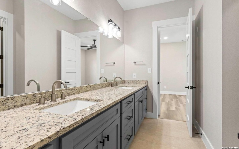 1270 Misty Ln, Spring Branch, TX 78070, 4 Bedrooms Bedrooms, ,3 BathroomsBathrooms,Residential,For Sale,1270 Misty Ln,0,1937648