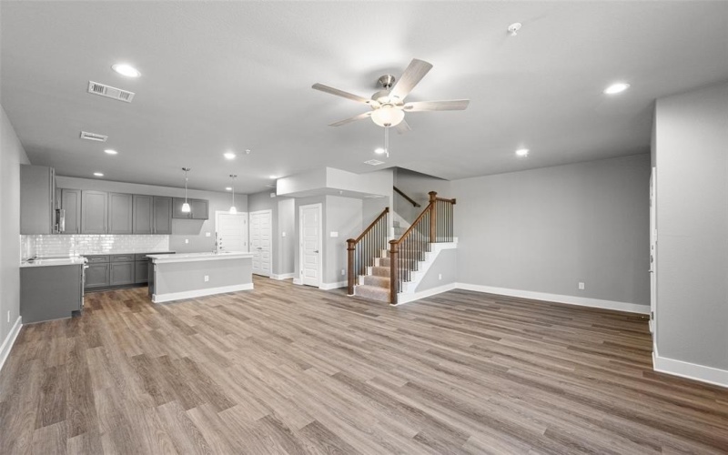 3806 Manhattan Avenue, Grand Prairie, TX 75052, 3 Bedrooms Bedrooms, ,2 BathroomsBathrooms,Residential,For Sale,3806 Manhattan Avenue,20609352