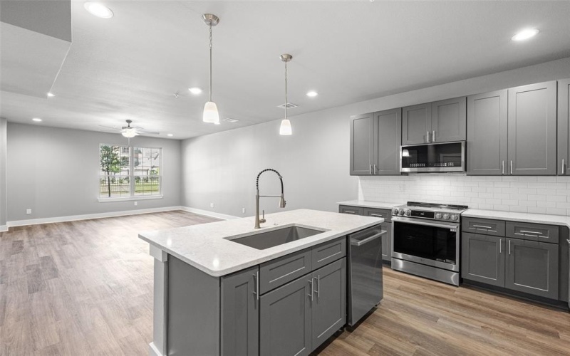 3806 Manhattan Avenue, Grand Prairie, TX 75052, 3 Bedrooms Bedrooms, ,2 BathroomsBathrooms,Residential,For Sale,3806 Manhattan Avenue,20609352
