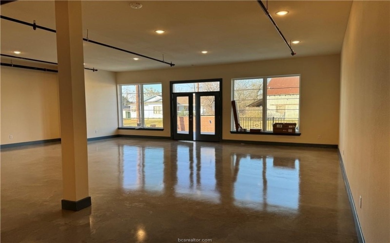 608 N Bryan Avenue, Bryan, TX 77803, ,Commercial Sale,En Venta,608 N Bryan Avenue,0,26001257