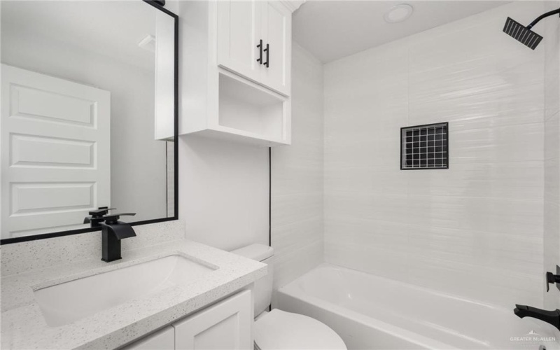 2342 Via Roma Street, Weslaco, TX 78596, 4 Bedrooms Bedrooms, ,2 BathroomsBathrooms,Residential,For Sale,2342 Via Roma Street,0,493539